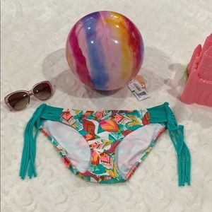 Gianni Bini swim bottoms with fringe Size L NWT